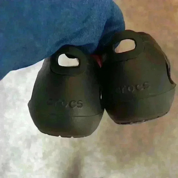 Croc Black Mary Janes Size W 11 - Picture 4 of 4